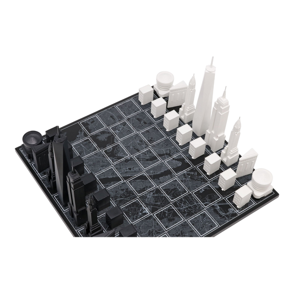 Skyline Chess The New York Edition (with folding board)